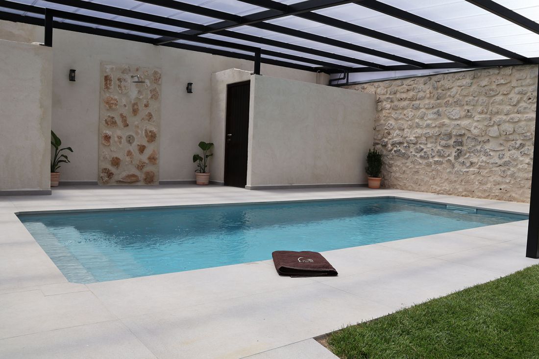 Vista de la piscina de agua salina